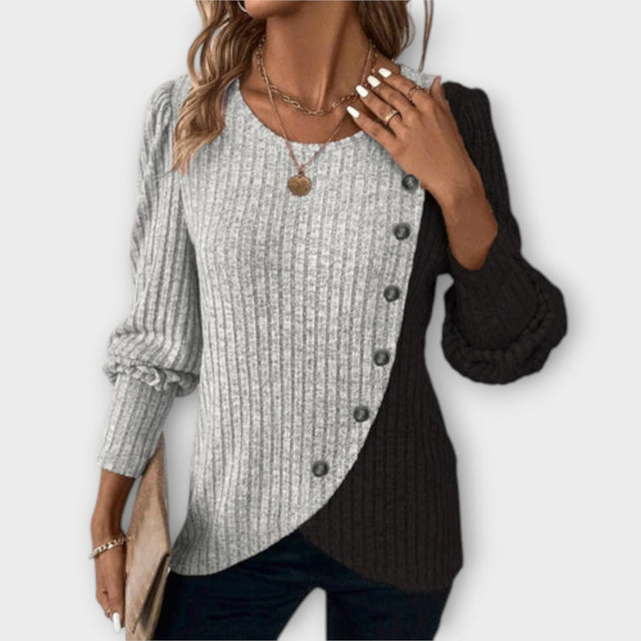 Vivienne - Pull noir et lilas avec coloris en bloc
