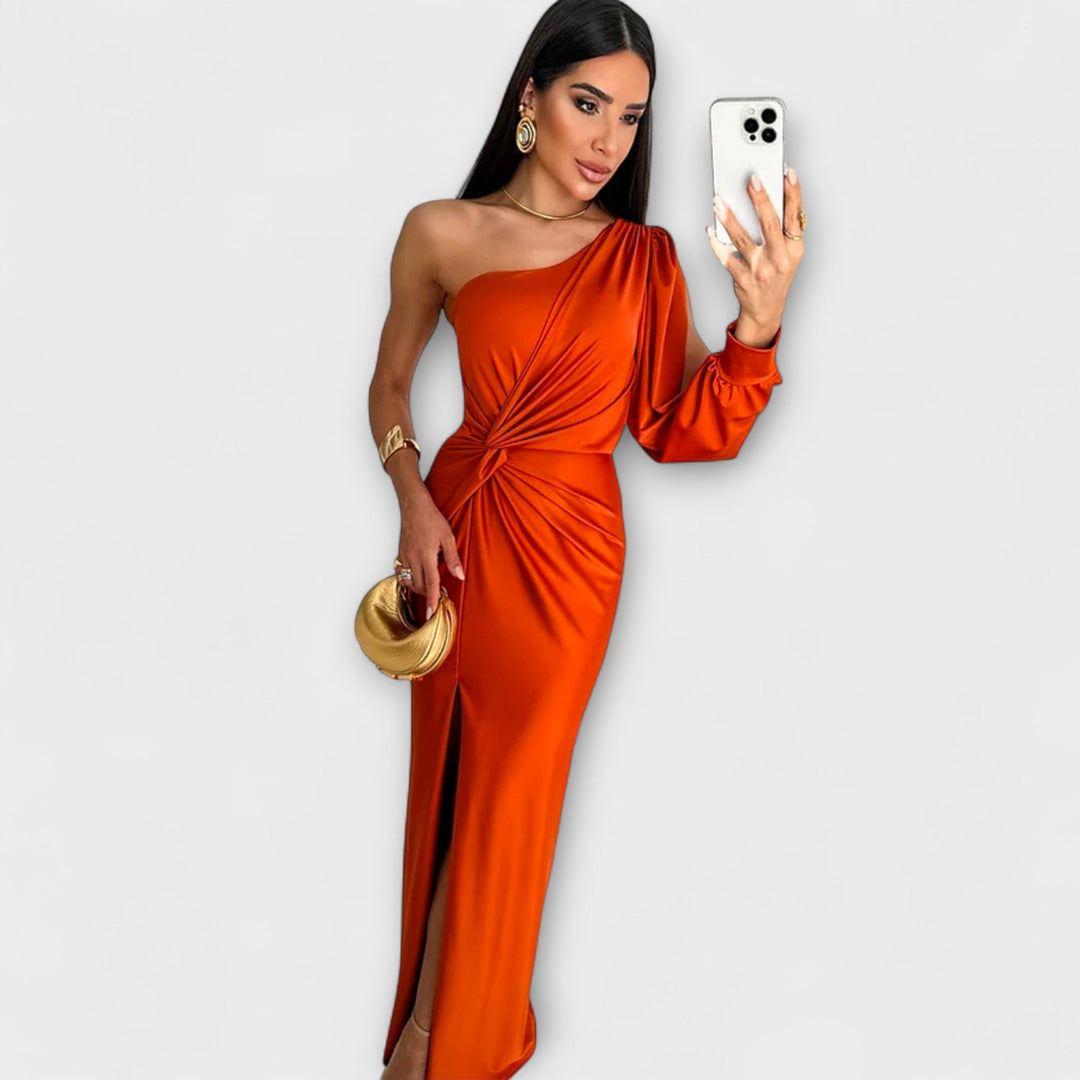 Julie - Robe élégante avec raffinement