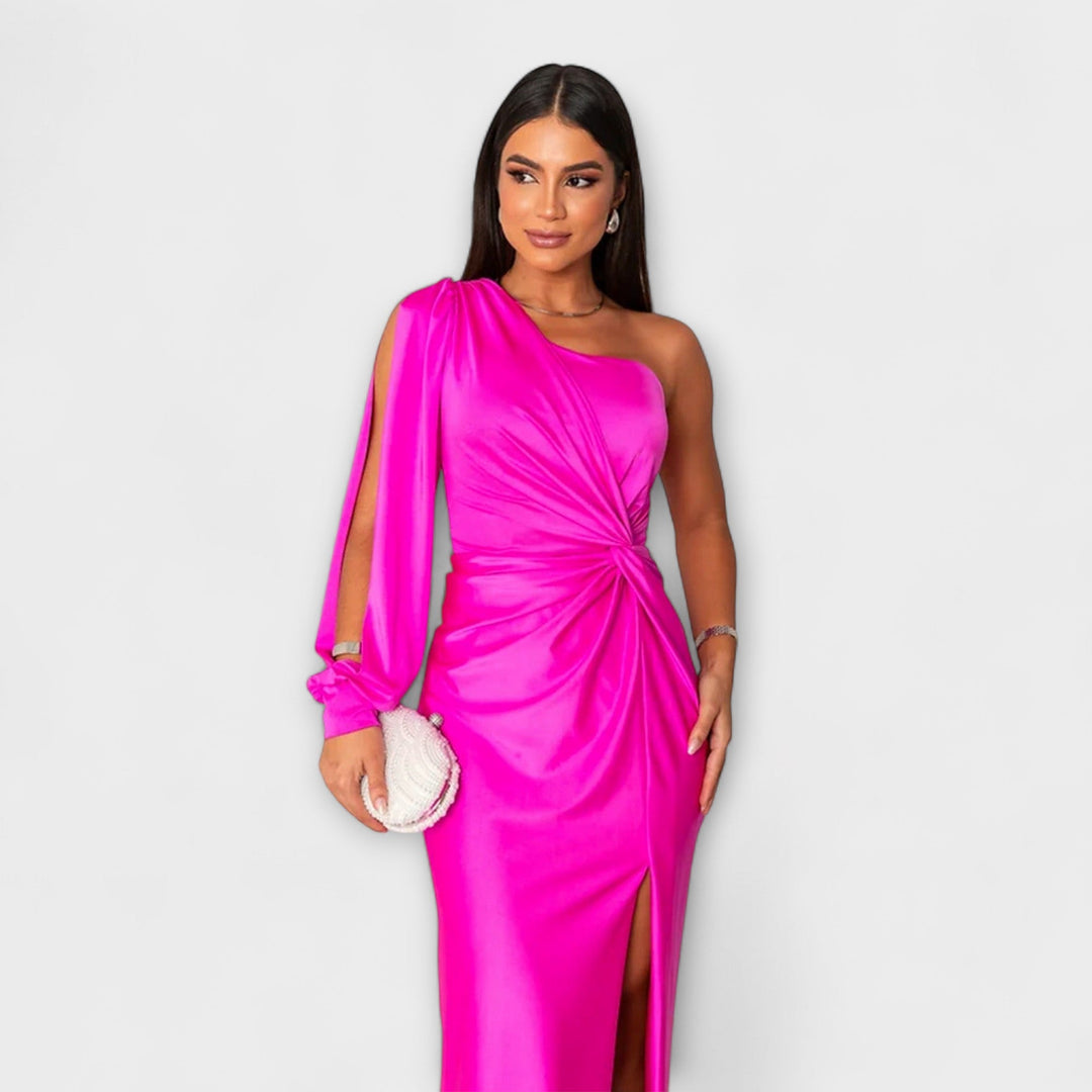 Julie - Robe élégante avec raffinement