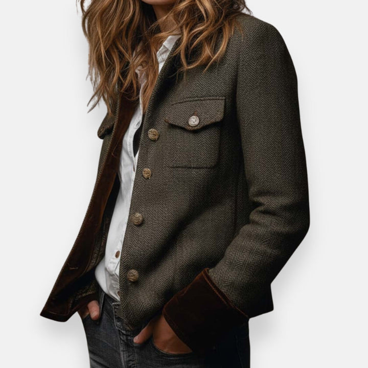 Della | Veste Élégante