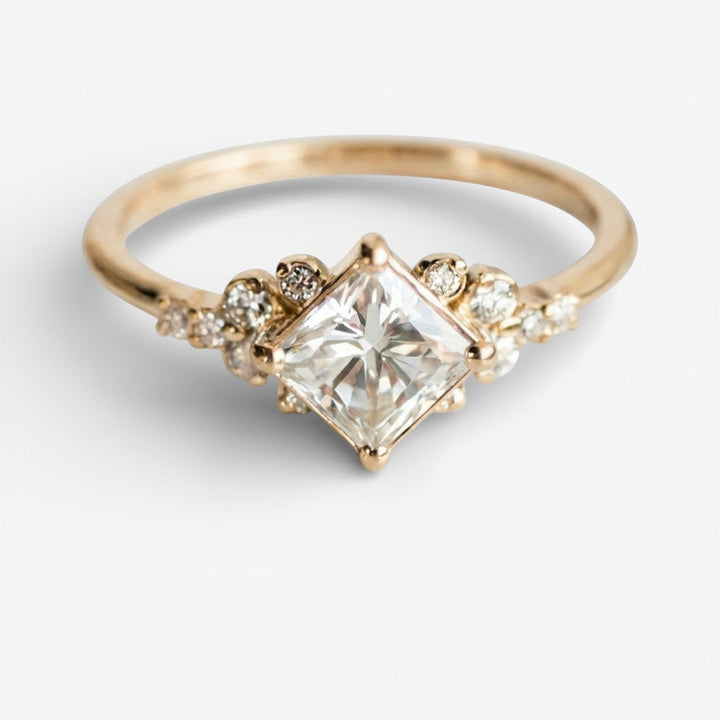 Karen - Bague Élégante Delysian Reine