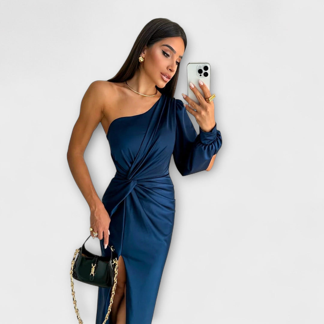 Julie - Robe élégante avec raffinement
