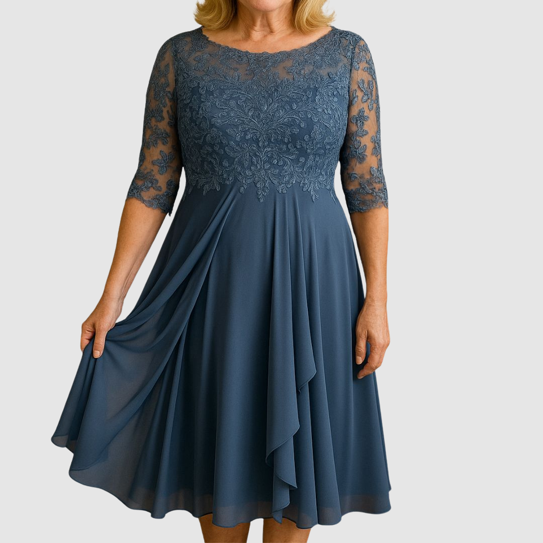Leontýna - Robe en dentelle élégante