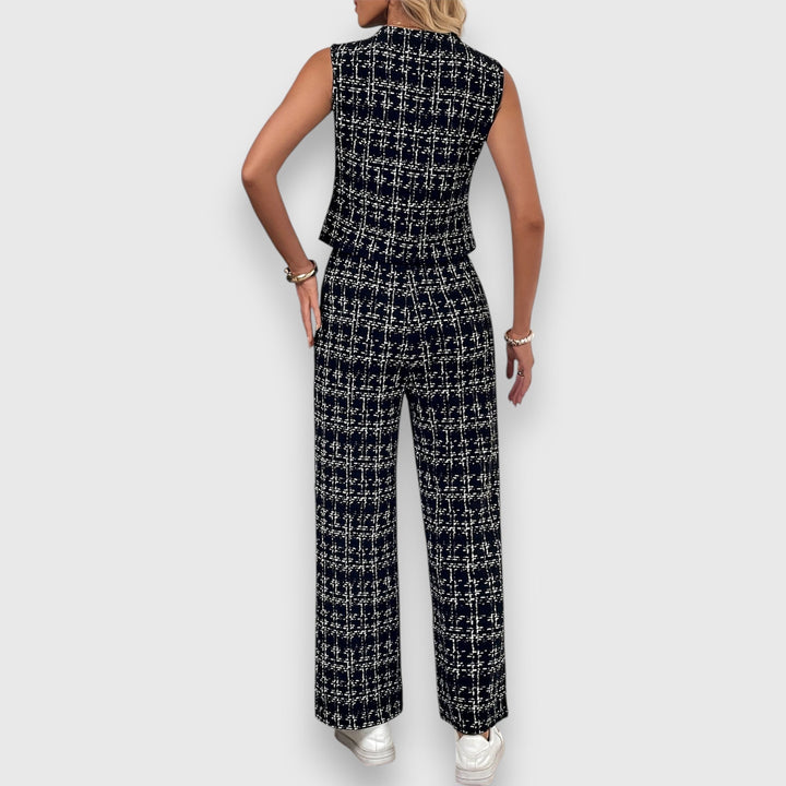 Liliane - Ensemble de deux pièces avec décolleté en V et pantalons assortis