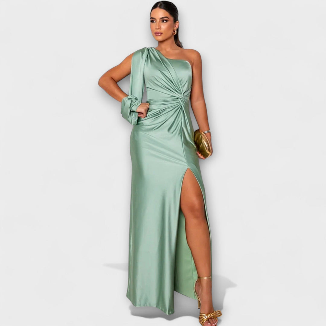 Julie - Robe élégante avec raffinement