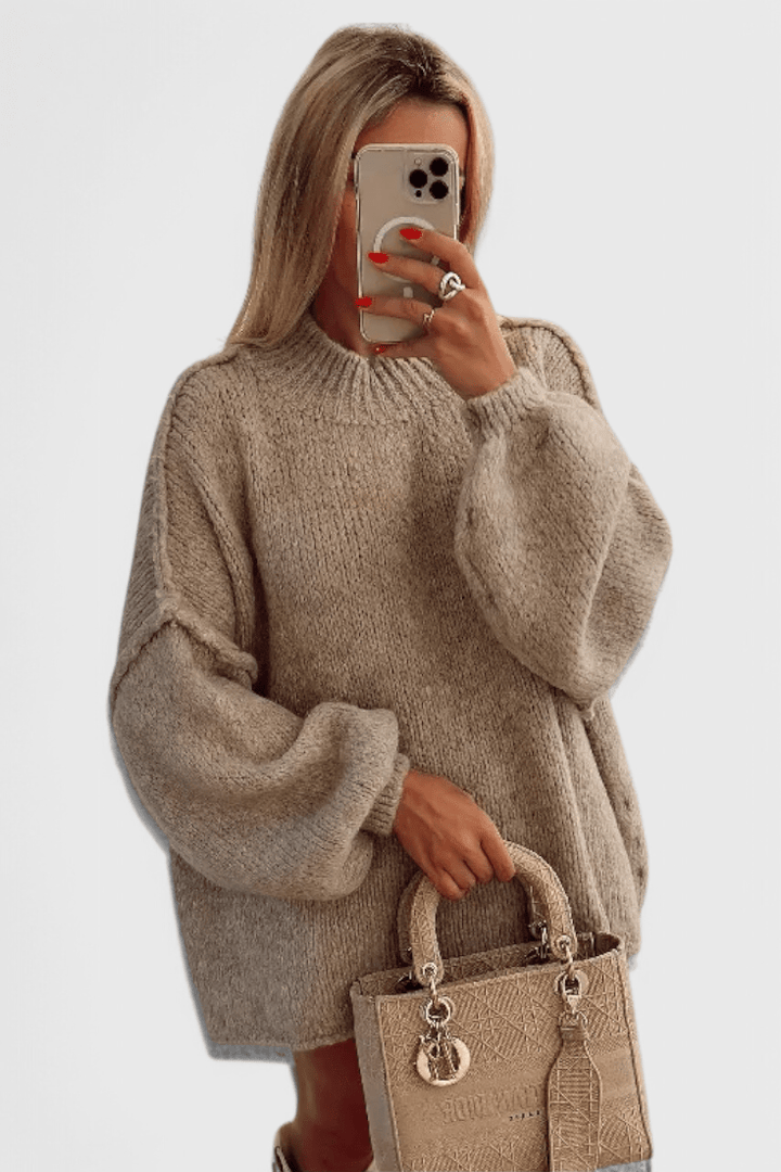 Solange™ Pull Oversize