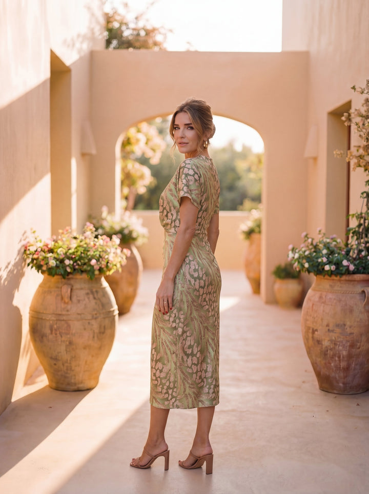 Giulia – Robe élégante en tissu léger et fluide