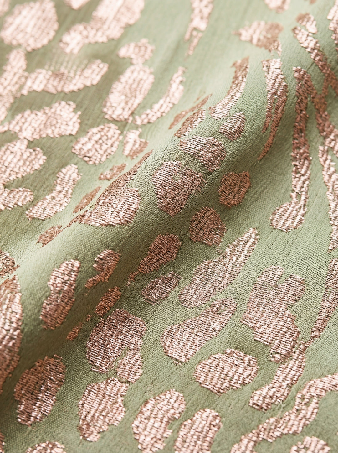 Giulia – Robe élégante en tissu léger et fluide