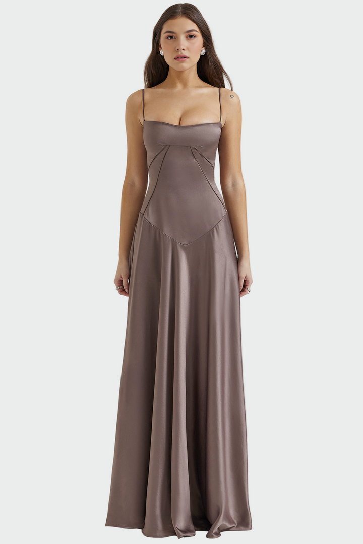 Vítězslava – Robe Satinée Femme