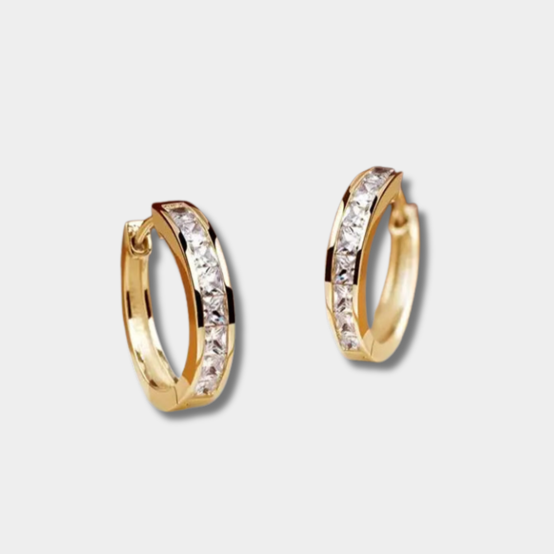 Pauline – Élégantes boucles d’oreilles en or et cristal
