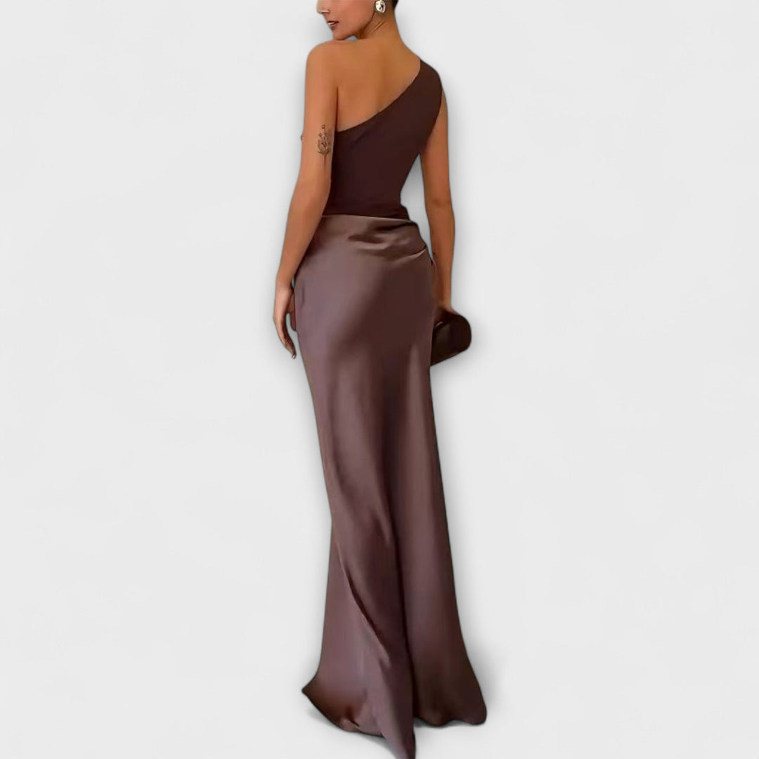 Robe maxi élégante à une épaule
