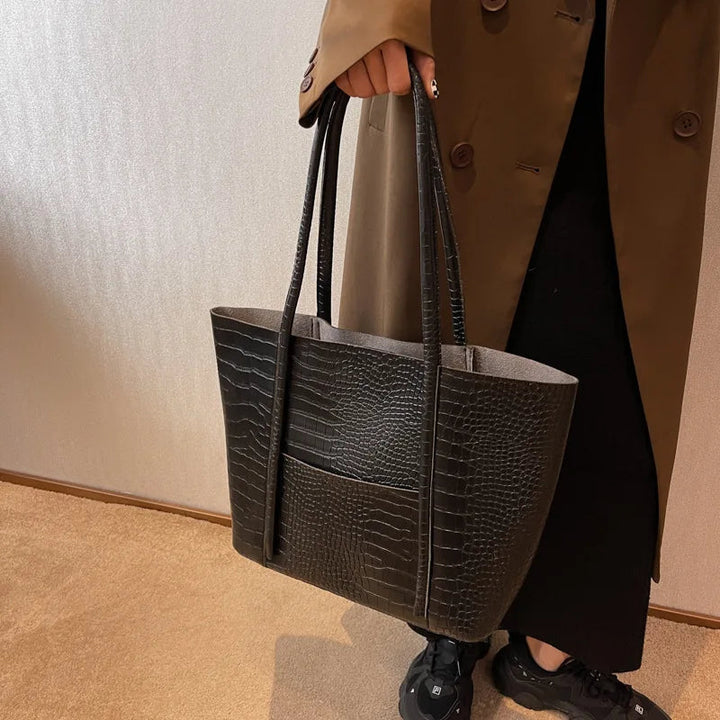 Christina™ | Sac à épaule raffiné
