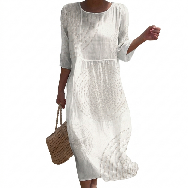 Anaïs - Robe casual brodée pour femme.