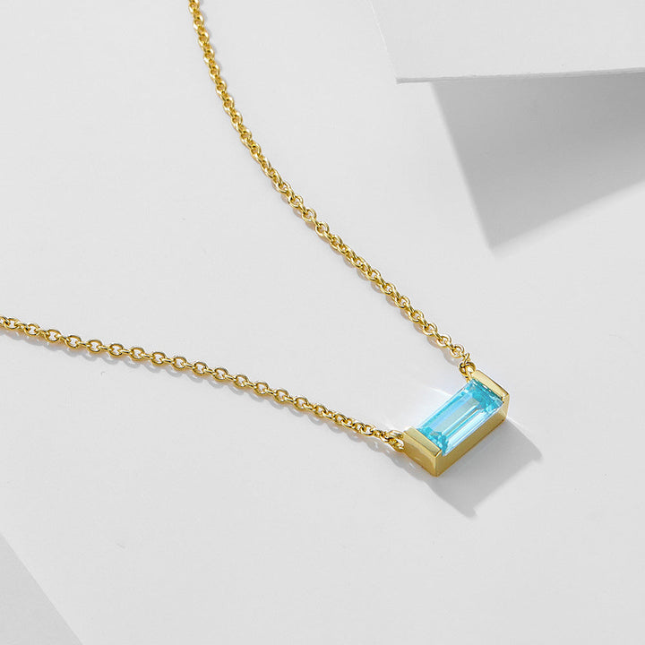 Livia – Collier en argent avec petit pendentif