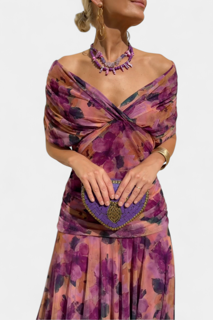 Magda - Robe longue fleurie avec décolleté en V