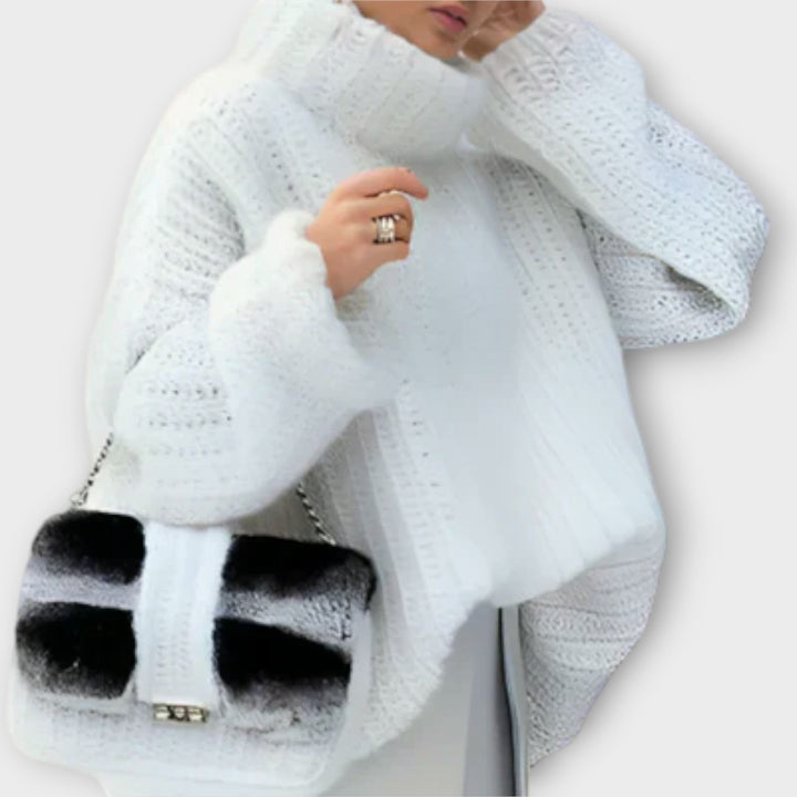 Inès - Pull à capuche blanc doux avec manches longues