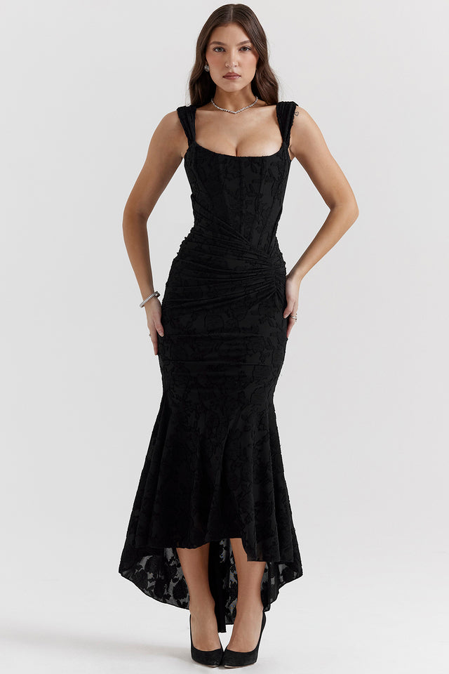 Alexandra – Robe de Luxe