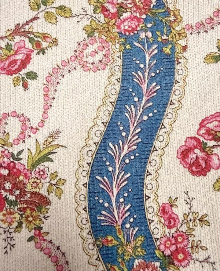 Eulalie - Cardigan à ruban en rose grimpant