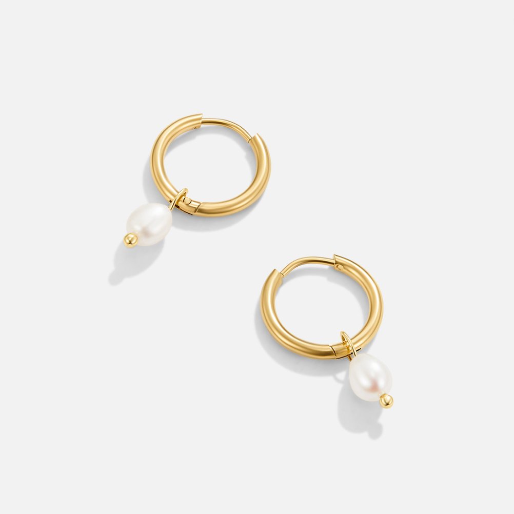 Élise-Marie – Boucles d’oreilles en or avec pendentif en perle