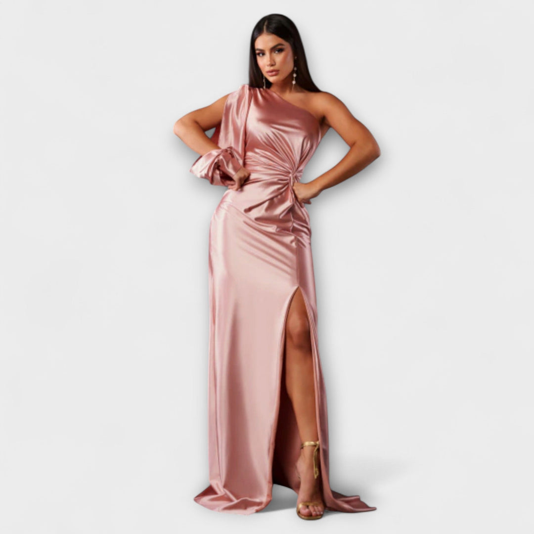 Julie - Robe élégante avec raffinement