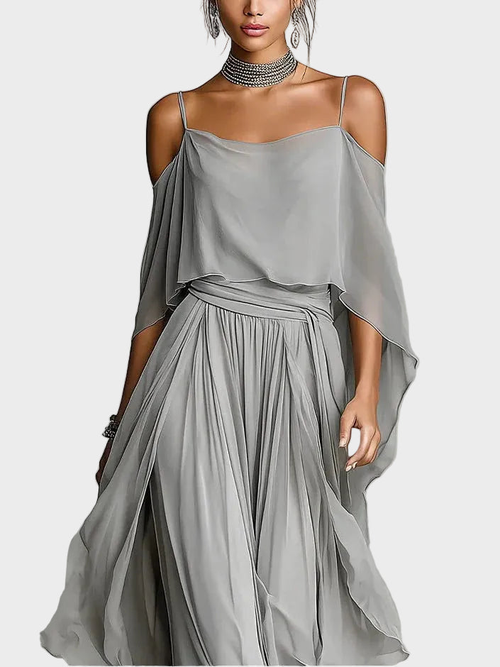 Suzanne - Ensemble gris avec top à bretelles et pantalons légers