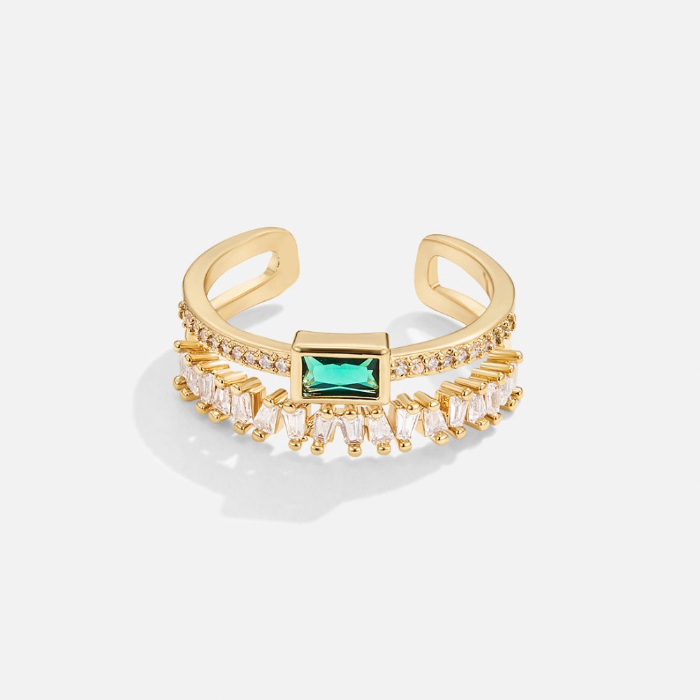 Sabine – Bague plaquée or avec accents vert émeraude