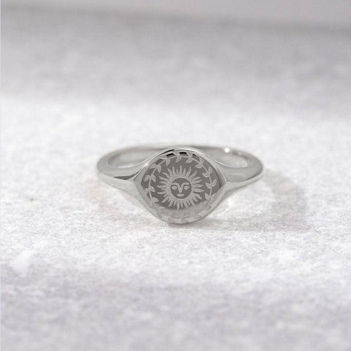Bague en or pour le solstice d'été