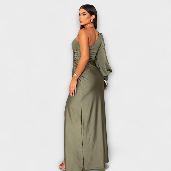 Julie - Robe élégante avec raffinement